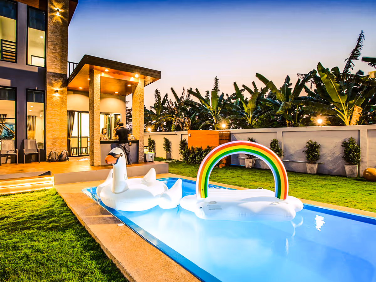 TCPPOOL เป็นบริษัท รับติดตั้งสระว่ายน้ำไฟเบอร์กลาส ครบวงจร