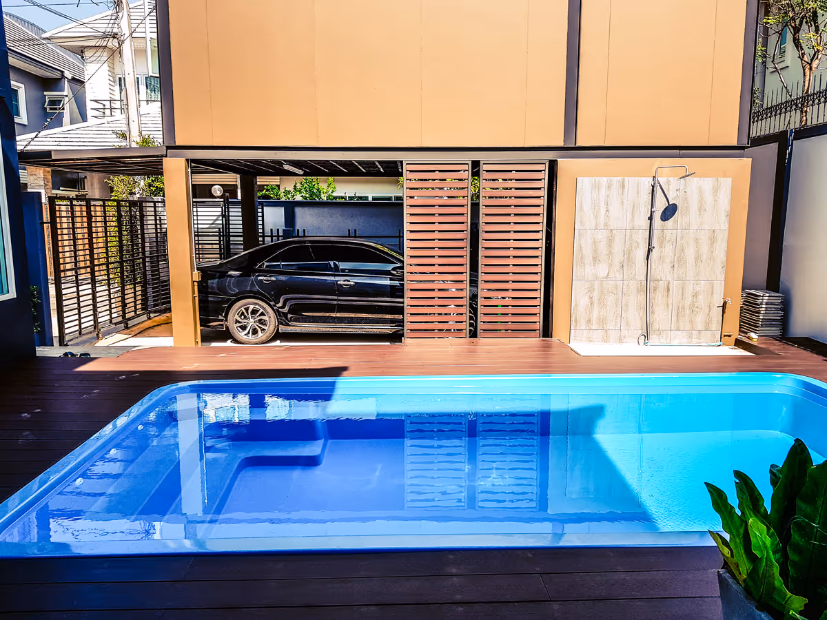 TCPPOOL เป็นบริษัท รับติดตั้งสระว่ายน้ำไฟเบอร์กลาส ครบวงจร