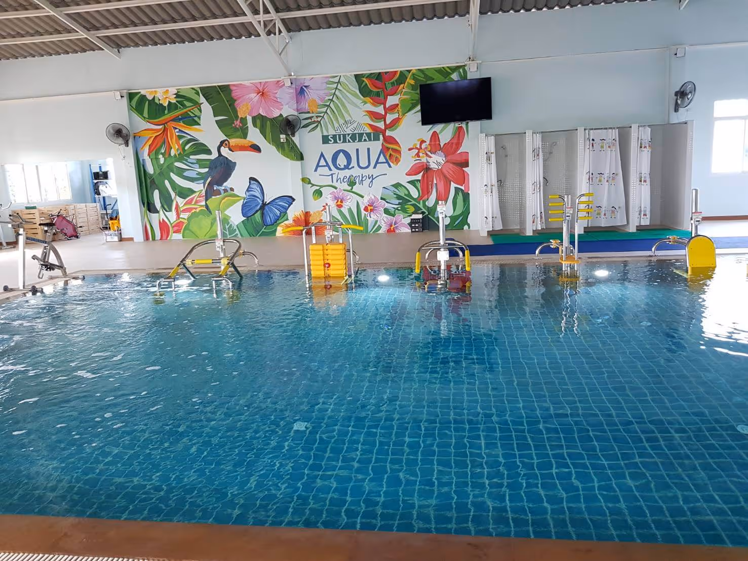 Tcp pool รับสร้างสระว่ายน้ำคอนกรีต