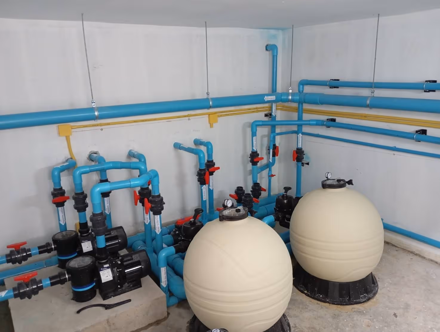 Tcp pool บริการรับออกแบบสระว่ายน้ำ / รับสร้างสระว่ายน้ำสำเร็จรูป สระว่ายน้ำไฟเบอร์กลาส และสระว่ายน้ำคอนกรีต