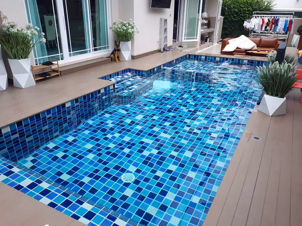 Tcp pool รับสร้างสระว่ายน้ำคอนกรีต