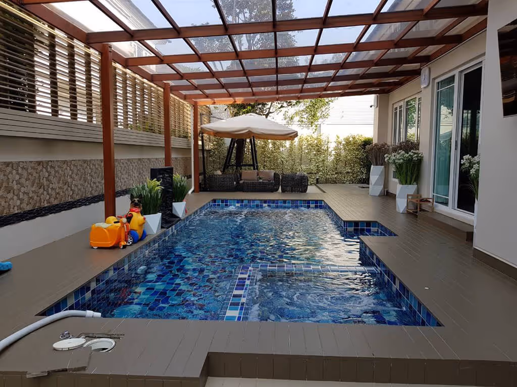 Tcp pool รับสร้างสระว่ายน้ำคอนกรีต