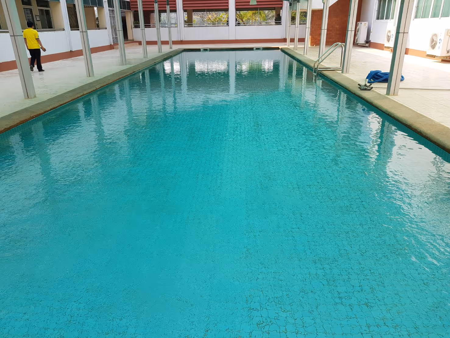 Tcp pool รับสร้างสระว่ายน้ำคอนกรีต งานมหาวิทยาลัยกำแพงเพชร​