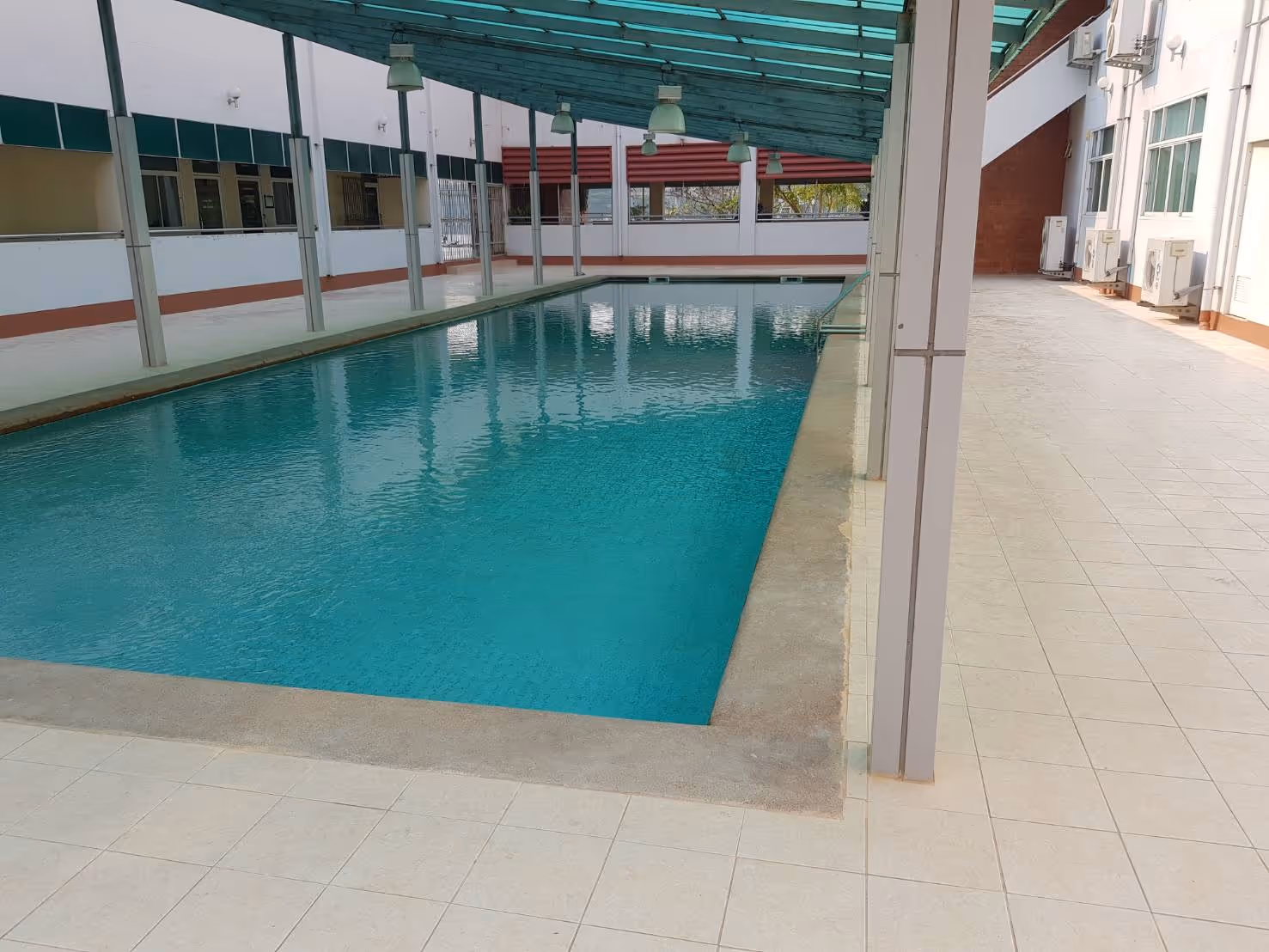 Tcp pool รับสร้างสระว่ายน้ำคอนกรีต