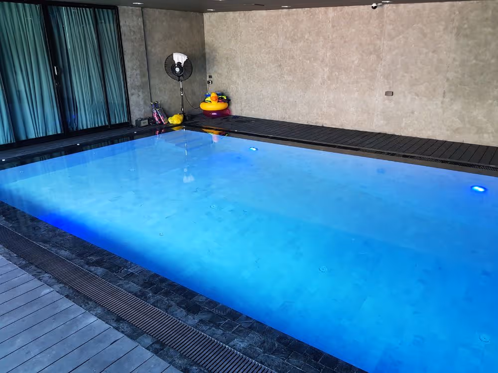 Tcp pool รับสร้างสระว่ายน้ำคอนกรีต บ้านคุณวุ่น