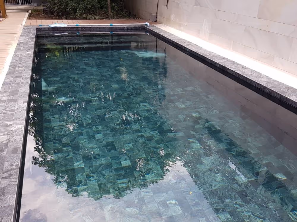 Tcp pool รับสร้างสระว่ายน้ำคอนกรีต