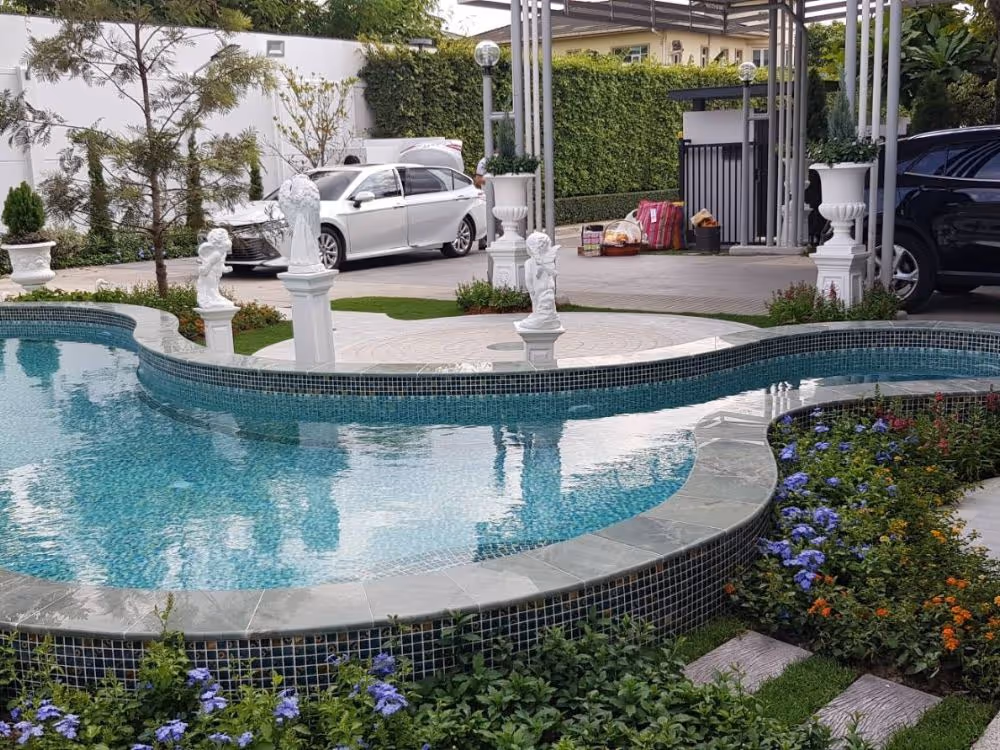 Tcp pool รับสร้างสระว่ายน้ำคอนกรีต