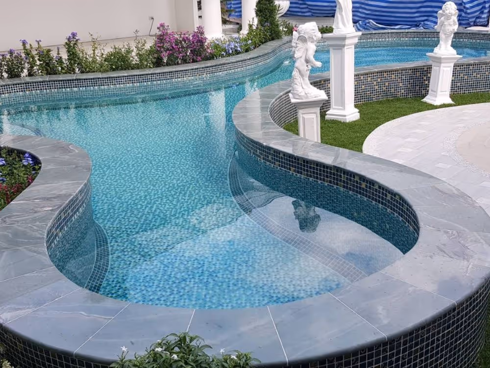 Tcp pool รับสร้างสระว่ายน้ำคอนกรีต