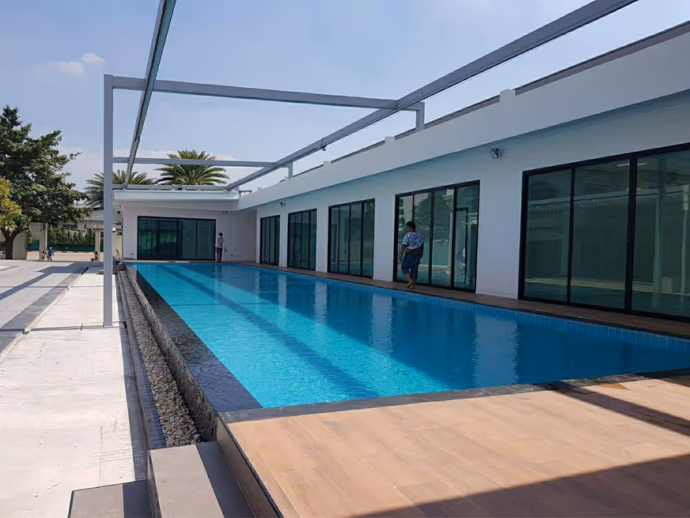 Tcp pool รับสร้างสระว่ายน้ำคอนกรีต